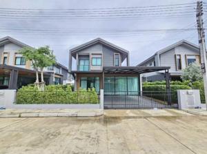 For RentHousePathum Thani,Rangsit, Thammasat : Code C6118, 2-story detached house for rent, Kanasiri Ratchaphruek Project - 346 Ratchaphruek Road, Pathum Thani, house ready to move in.