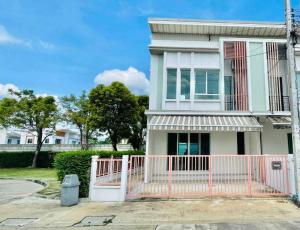 For RentTownhouseNawamin, Ramindra : Townhouse for rent, corner unit, Pleno Village. Wongwaen-Ramintra (N.965)