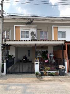 For SaleTownhousePathum Thani,Rangsit, Thammasat : Urgent sale‼️Townhouse 2 floors 1,199,000฿ Owner sells it himself🏠 Pruksa Village 64/2