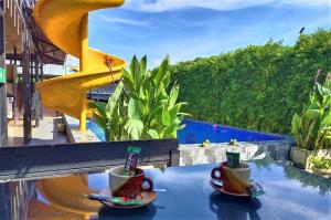 For SaleBusinesses for salePattaya, Bangsaen, Chonburi : Pool villa for sale, The Golden Hut Resort, Pool Villa Party, Pattaya.