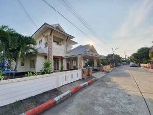 For RentHouseChiang Mai : A house for rent near by 10 min to Charoen Charoen Market, No.13H476