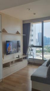 For RentCondoSukhumvit, Asoke, Thonglor : The Lumpini 24, a very new room, has never been rented.