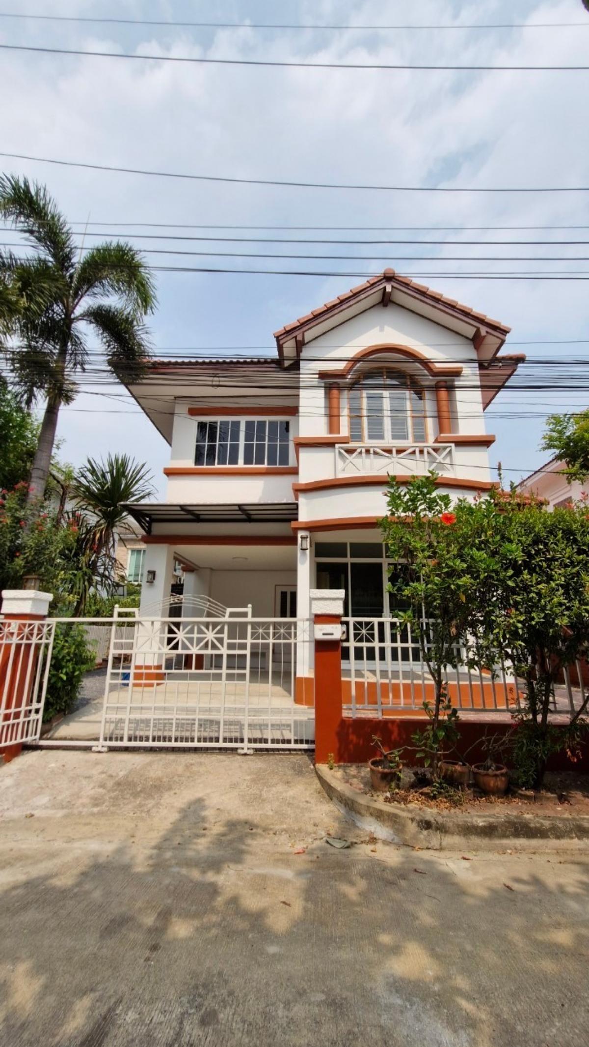 For RentHousePathum Thani,Rangsit, Thammasat : Single house for rent, fully furnished, Lam Luk Ka, Khlong Song, Sema Fa Khram Road. Near Khu Khot BTS station Chaiyaphruek Village Land and House Project