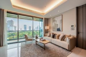 For RentCondoWitthayu, Chidlom, Langsuan, Ploenchit : ❤️ For rent Sindhorn tonson, Lumpini Park view, 1 bed Ultra luxury ❤️ Beautiful view, south direction, wide balcony S2401-358
