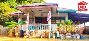 For SaleHouseSaraburi : House and land for sale, Saraburi, near Ket Phichai Wittaya School, Saraburi, 1.5 km., near the bypass road. Near the high-speed train station Property code: H8068