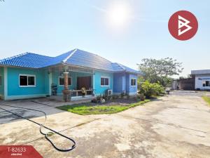 For SaleHouseSamut Songkhram : Single house for sale with land, area 1 rai 2 ngan 71 square wah, Lat Yai, Samut Songkhram.
