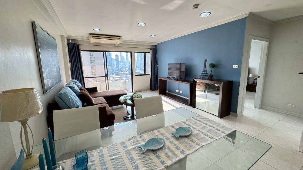 For RentCondoSukhumvit, Asoke, Thonglor : New room! For rent: Saranjai Mansion (Sukhumvit Soi 6), fully furnished, ready to move in.