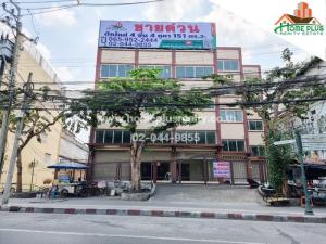 For SaleShophousePinklao, Charansanitwong : Commercial building, 4.5 floors, 4 units, next to the road, Arun Amarin intersection. Soi Somdet Phra Pinklao 11