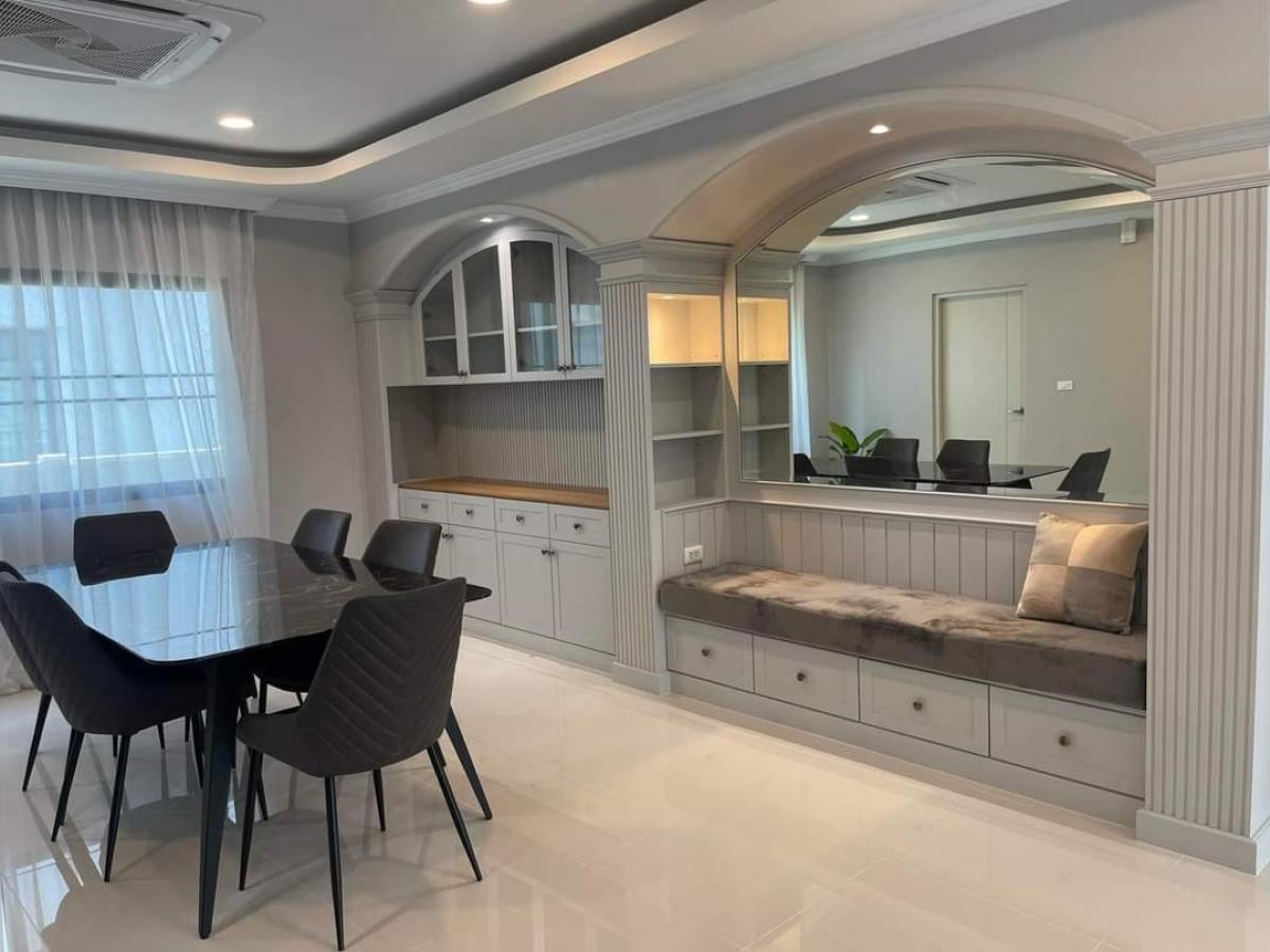 For RentHouseBangna, Bearing, Lasalle : New house for sale 19.8 million/rent 160,000Centro Bangna, very beautifully decorated house, ready to move in, big house, 4 bedrooms, 5 bathrooms.
