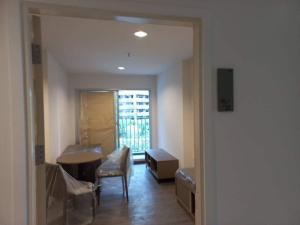 For RentCondoSamut Prakan,Samrong : Condo for rent, The Trust @ Bts Erawan, new room, 4th floor, open view, size 29.00 sq m.