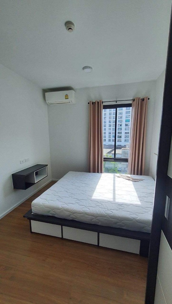 For RentCondoPinklao, Charansanitwong : Cant be late 🔥🔥🔥 For rent Bleisure Charan 96/1, beautiful room exactly as shown in the picture. Fully furnished + has a washing machine‼️Ready to move in 1 May 2024 (Responds to chat very quickly)