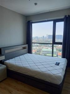 For RentCondoPinklao, Charansanitwong : 👑 Brix Condominium 👑 Beautiful room for rent, 15th floor, fully furnished. Ready to move in now.