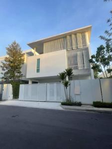 ให้เช่าบ้านเลียบทางด่วนรามอินทรา : ให้เช่า บ้านเดี่ยว Vive เอกมัย-รามอินทรา 4 ห้องนอน 220,000 บาท