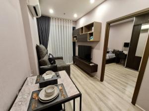 For RentCondoOnnut, Udomsuk : 📣Rent with us and get 500 baht! For rent, Ideo Mobi Sukhumvit 66, beautiful room, good price, very livable, ready to move in MEBK15662