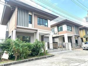 For SaleHouseNawamin, Ramindra : Semi-detached house for sale, detached house style Baan Prompat Prime Ramindra project with furniture + roof extension