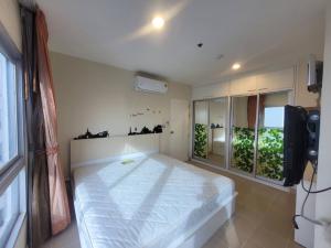 For RentCondoRama3 (Riverside),Satupadit : For rent Lerich Sathupradit - Rama 3 (Lerich sathupradit rama3) with furniture, near Central Rama 3, with furniture + 2 bedroom type + fixed parking space, only 15,000 baht.