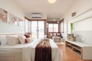 For SaleCondoOnnut, Udomsuk : 🧸🌷For sale🌷🧸Mycondo Sukhumvit 103, studio room, 1 bathroom, 8th floor, size 25 sq m, project view ✨️ Sold with tenant.
