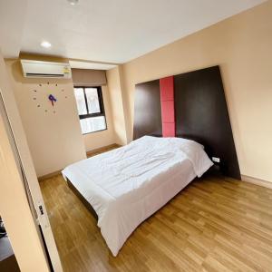 For RentCondoKaset Nawamin,Ladplakao : BNVN103 Condo for rent, Baan Navatara Kaset-Nawamin, 8th floor, pool view, 38.5 sq m., 1 bedroom, 1 bathroom, 10,000 baht. 094-315-6166