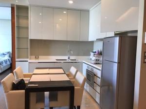 For RentCondoSukhumvit, Asoke, Thonglor : New room! For rent, The Address Sukhumvit 28, has bathtub and washing machine, fully furnished, near BTS, ready to move in, contact 062-262-5946
