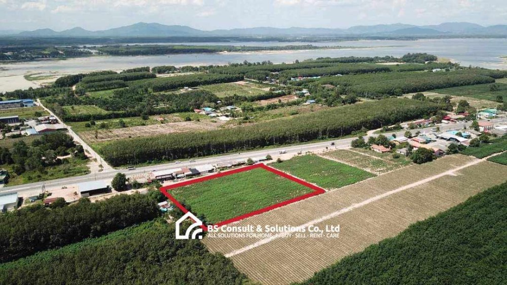 For SaleLandRayong : Recommend land suitable for building a village Warehouse, market