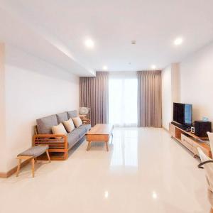 For RentCondoRama3 (Riverside),Satupadit : 4734😊 For RENT 2 bedrooms for rent🚄near Central Rama 3🏢Supalai Riva Grande Supalai Riva Grande🔔Area: 89.00 sq m.💲Rent: 35,000฿📞O99-5919653,065-9423251✅LineID :@sureresidence