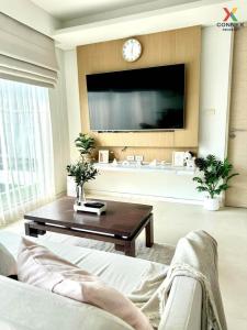 For RentCondoSukhumvit, Asoke, Thonglor : Urgent rent!! Siamese ThirtyNine, big room, beautiful view, good price