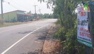 For SaleLandChachoengsao : Land next to the road, 39 rai 70 sq m., Kabinburi-Chachoengsao Road, Khao Hin Son Subdistrict, Phanom Sarakham District, Chachoengsao Province.