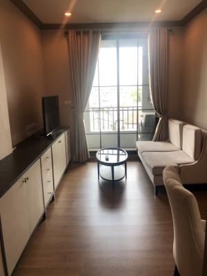 For RentCondoSiam Paragon ,Chulalongkorn,Samyan : C1357 Condo for rent, The Reserve Kasemsan 3, near BTS. National Stadium There is a washing machine on the 3rd floor, Building B, 1 bedroom type, size 38.55 sq m.