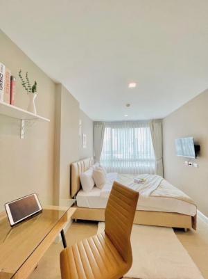 For RentCondoRatchadapisek, Huaikwang, Suttisan : ✨️Condo for rent, Metro Luxe Ratchada🏡 Room 461/86, 8th floor, Building D, size 36 sq m, 1 bedroom, 1 living room, 1 bathroom, 1 kitchen, 1 living room, 1 balcony, fully furnished. Ready to drag your bags and move in. 👉For rent 16,000 baht.