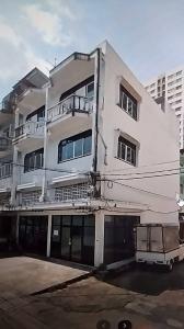 For RentShophouseBang kae, Phetkasem : Building for rent, 3 floors, 2 units #Phetkasem 69/1, area 40 sq m.#Corner room #East, for rent 25,000.- baht/month. .#Improved the interior well.