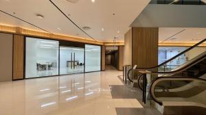 For RentOfficeRatchadapisek, Huaikwang, Suttisan : Furnished Office for Rent in Ratchadapisek. Suitable for Office, Clinic, Studio, School. Near MRT