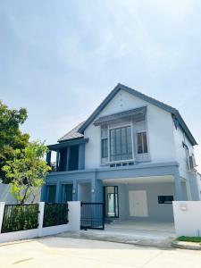 For RentHouseRama 2, Bang Khun Thian : RBVH8437 2-story detached house for rent, Saransiri Village Project, Rama 2, add Line @mproperty (with @ too), admin responds quickly.