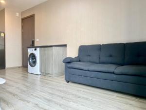 For RentCondoKhon Kaen : For urgent rent, The Base Height Mittraphap, 2 bedrooms, 2 bathrooms.