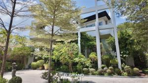 For SaleHouseMin Buri, Romklao : Luxurious home on a golf course, lake view, good location, good Feng Shui for wealth. Full usable area 1,000 sq m.
