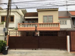 For RentTownhouseLadprao, Central Ladprao : Townhome for rent, 2 floors, completely renovated, air conditioned, fully furnished, 3 bedrooms, 2 bathrooms, rental price 16,000 baht per month. Good location near BTS