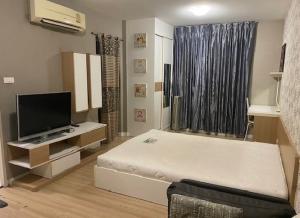 For RentCondoChaengwatana, Muangthong : For Rent Condo for rent, Proud of Chaengwattana, 2nd floor, room area 25 square meters, fully furnished. Beautifully decorated room