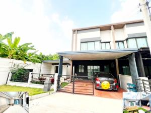 For RentHouseRattanathibet, Sanambinna : MRT Khlong Bang Phai luxury mansion for rent 2 Storey corner house loves pet 38sq.wa. 3bed 4bath