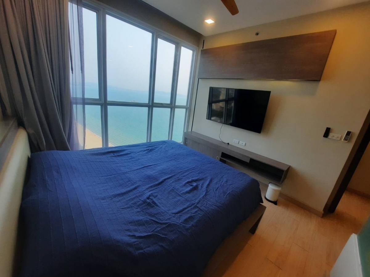 For RentCondoPattaya, Bangsaen, Chonburi : 🔥 For rent Cetus Beachfront Pattaya 🔥 Beautiful room, sea view, very beautiful.