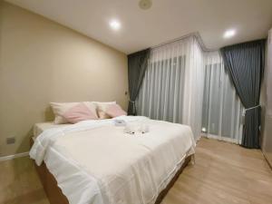 For RentCondoPathum Thani,Rangsit, Thammasat : For rent at KAVE Town Space  Negotiable at @condo600 (with @ too)