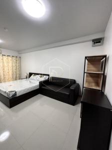 For RentCondoRatchadapisek, Huaikwang, Suttisan : For rent: City Home Ratchada (City Home Ratchada). If interested in negotiating the price, add Line @condo168 (with @ in front as well)