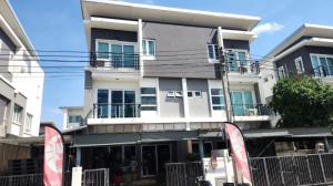 For RentHouseVipawadee, Don Mueang, Lak Si : Townhome for rent, 3 floors, Chuan Chuen Modus Vibhavadi. Air conditioned, fully furnished, 3 bedrooms, 4 bathrooms, rental price 70,000 baht per month.