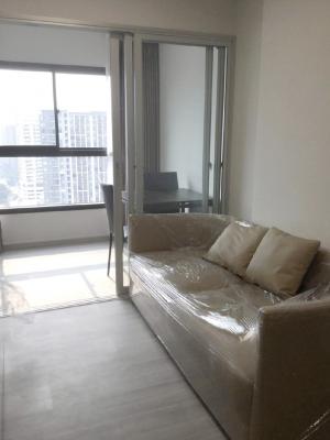 For RentCondoPinklao, Charansanitwong : The Parkland Charan - Pinklao Condo for rent : 1bed plus for 35 sqm. 20th floor B building.Fully furnished and electrical appliances.Next to MRT Bangyikhan.Rental only for 13,500 / m.