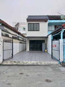 For RentTownhouseChokchai 4, Ladprao 71, Ladprao 48, : ⚡ For rent, 2-story townhome, Lat Phrao 87, near BTS, size 29 sq m. ⚡