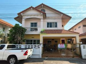 For SaleHousePathum Thani,Rangsit, Thammasat : Thongsathit 8 Village, Hathairat - Watcharaphon, urgent sale, 2-story detached house, area 50 sq m, selling cheap, great value, only 3.2 million! Ready to move in