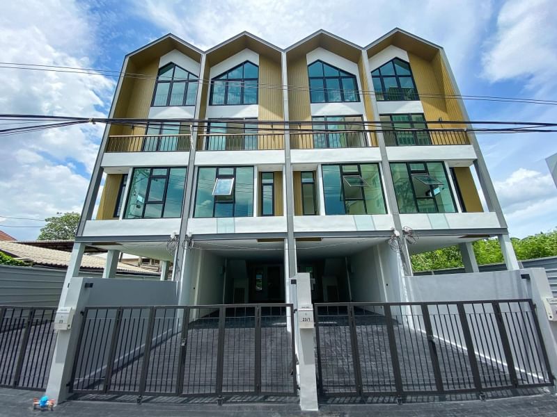 For SaleHome OfficeOnnut, Udomsuk : 🚩For Sale🚩4-storey Home office, SPACE Home Office Sukhumvit 101/1, Near BTS Punnawithi and BTS Udomsuk