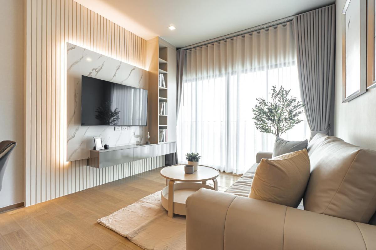 For RentCondoRatchathewi,Phayathai : 📍Noble Revent Phayathai - Newly decorated (Close to BTS Phayathai)
1 Bedroom | 1 Bathroom | 50 Sqm | 15th Floor | Fully furnished and Ready to move in