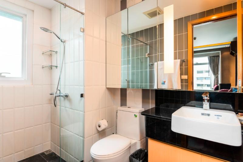 For RentCondoRama9, Petchburi, RCA : Condo For Rent Circle Condominium 2 Bedroom 2 Bathroom 72 sqm