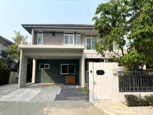 For RentHouseLadkrabang, Suwannaphum Airport : 📢📢Luxury detached house for rent, new house, new village project. Mandana Bangna-Wongwaen (Ramkhamhaeng 2), Bangkok
