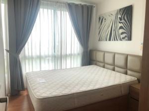 For RentCondoOnnut, Udomsuk : For rent: The Base S77, 10th floor, Building B, 1 bedroom, size 31 sq m., view in the middle of the swimming pool. Complete electrical appliances and furniture Near BTS and department stores, convenient travel.