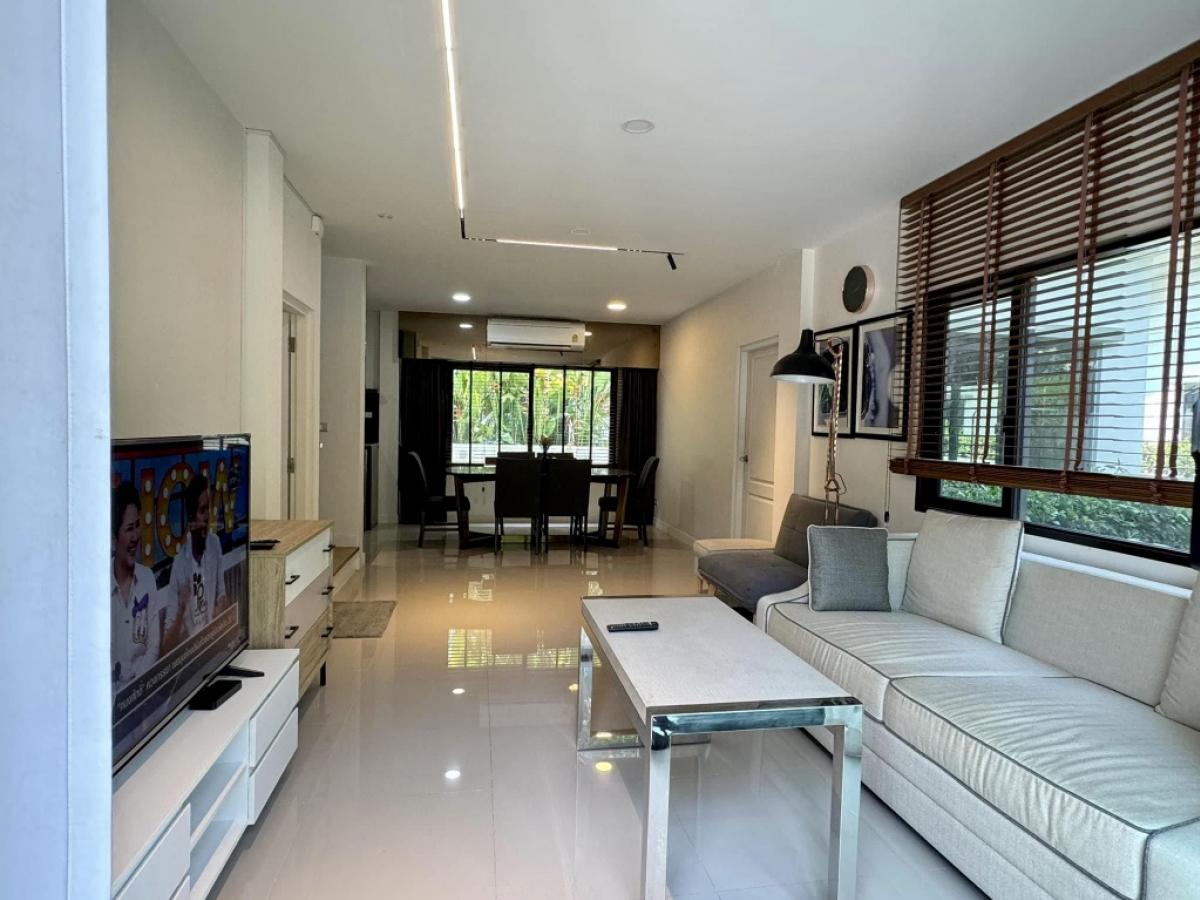 For RentHouseBangna, Bearing, Lasalle : 🌟For rental Centro Bangna Km. 7. Detached House 2 storeys 3 bedrooms /3 bathrooms. Fully furnished and ready to move in . Nearby Mega Bangna. Excellent deal.🔑Rental Fee 58,000 THB / Month